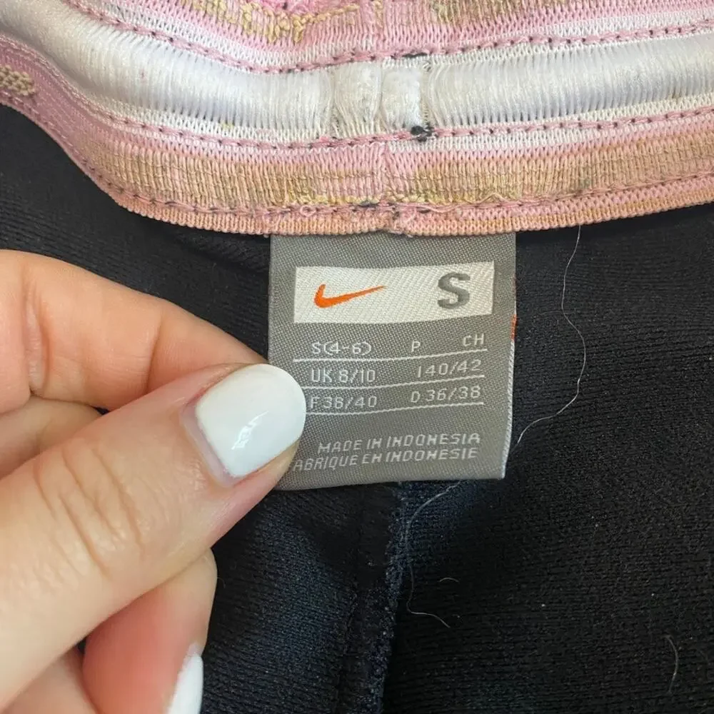 Nike Black & Pink Workout Shorts Size Small